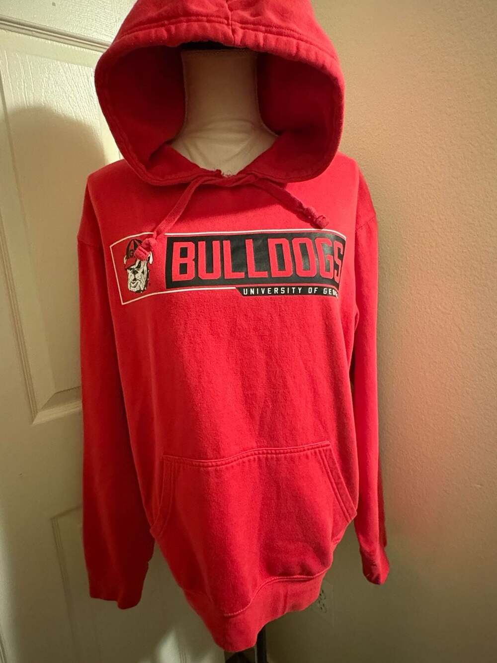 Hanes University of Georgia Bulldogs Red Pullover Hoodie Sweatshirt